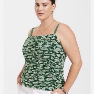 New Torrid Green & White Ditzy Floral Ruched Tank Top Size 2X 18-20